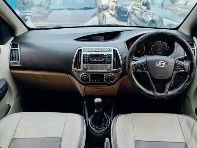 Hyundai i20 Sportz 1.2 Second-hand 2013 Hyundai i20 Sportz 1.2 for sale in Mira Road-8