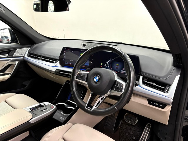 Second-hand 2023 BMW X1 sDrive18d M Sport for sale in Pune-14