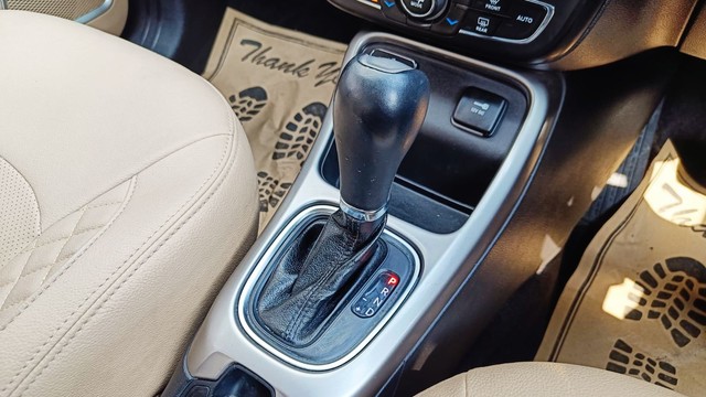 Second-hand 2019 Jeep Compass 1.4 Longitude Plus AT for sale in New Delhi-8