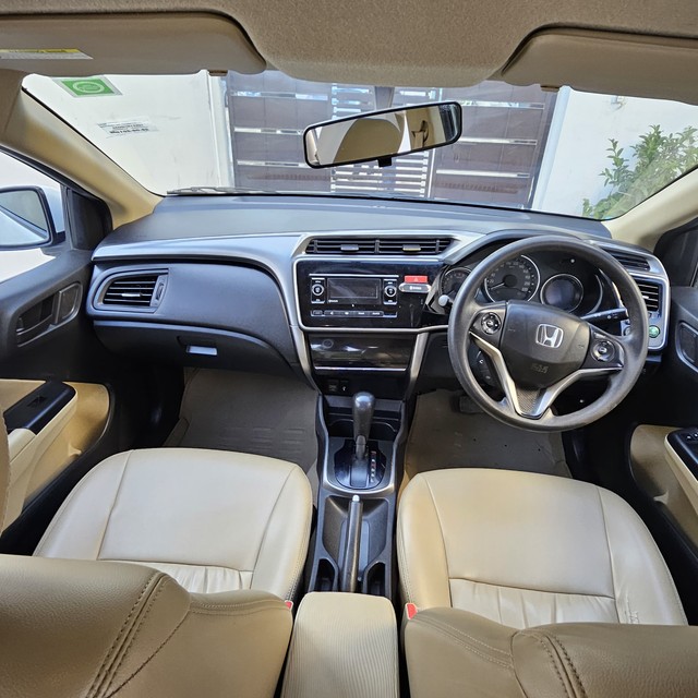 Second-hand 2016 Honda City i VTEC VX for sale in Gurgaon-9