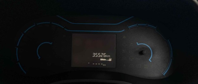 Second-hand 2022 Renault KWID 1.0 RXT BSVI for sale in Surat-5