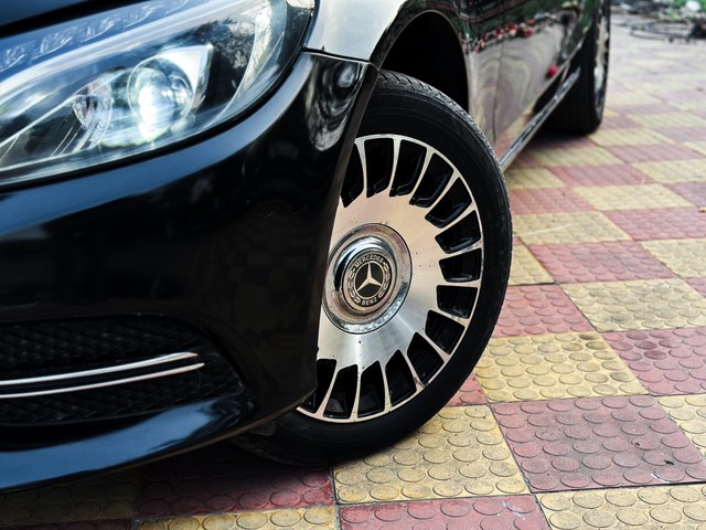 Second-hand 2015 Mercedes-Benz C-Class C 220 CDI Style for sale in Kolkata-13