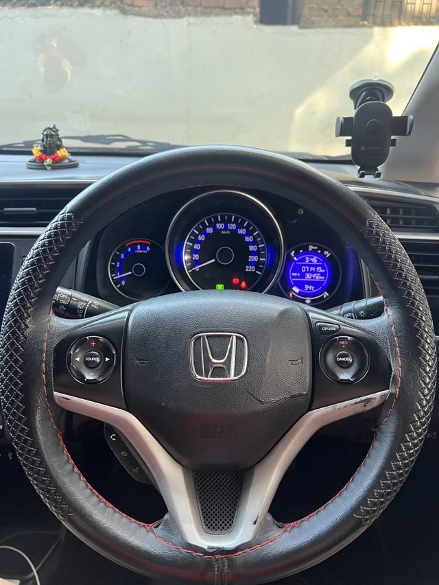 Second-hand 2018 Honda WR-V i-DTEC VX for sale in Nagpur-32
