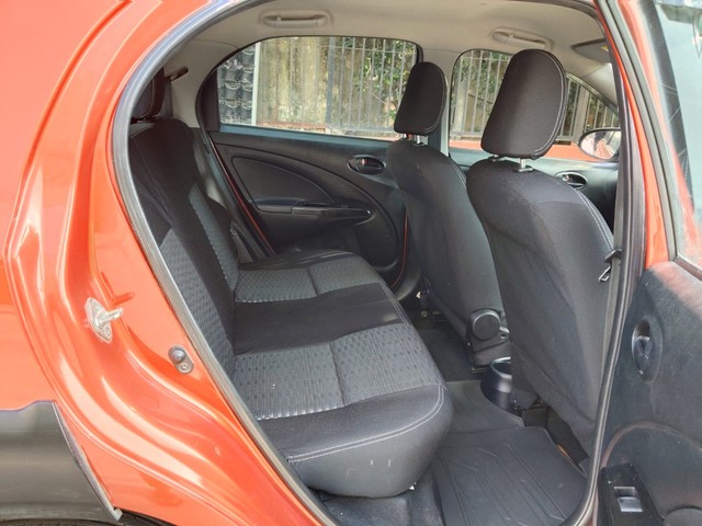 Toyota Etios Cross 1.2L G Second-hand 2015 Toyota Etios Cross 1.2L G for sale in New Delhi-18