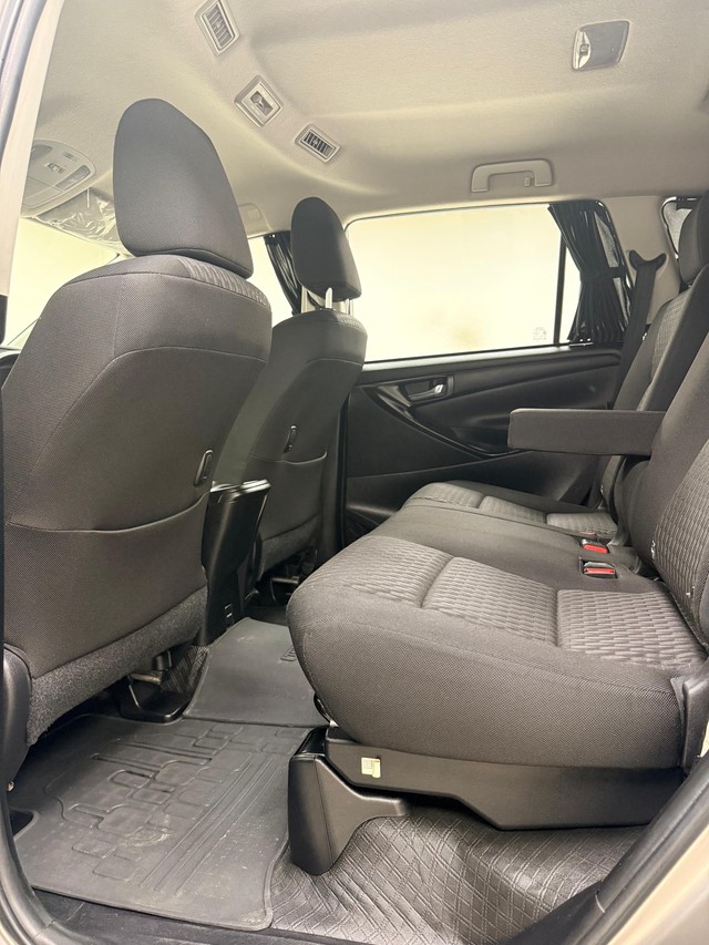 Second-hand 2019 Toyota Innova Crysta 2.8 GX AT BSIV for sale in Pune-16