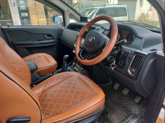 Second-hand 2018 Tata Hexa XE for sale in Dehradun-9