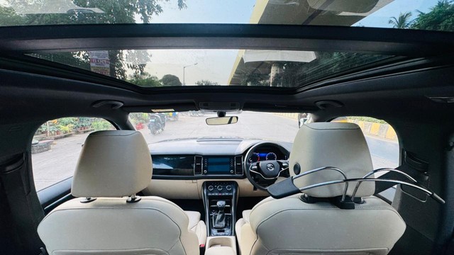 Second-hand 2023 Skoda Kodiaq L & K for sale in Mumbai-14