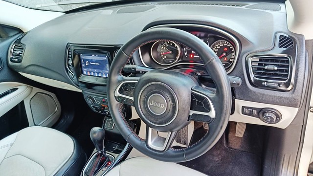 Second-hand 2018 Jeep Compass 1.4 Limited for sale in New Delhi-7