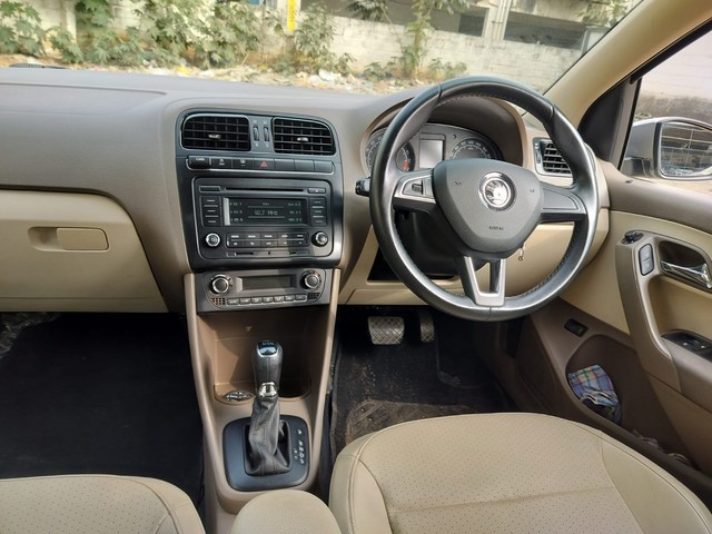 Second-hand 2016 Skoda Rapid 1.5 TDI AT Style Plus for sale in Bangalore-4