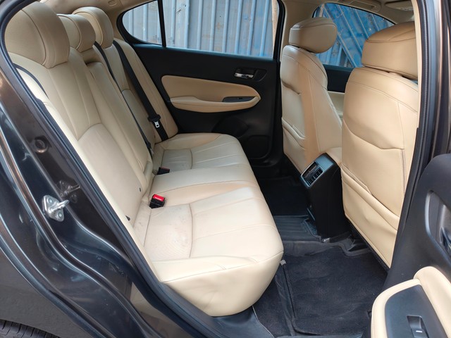 Second-hand 2021 Honda City ZX MT for sale in Kolkata-14