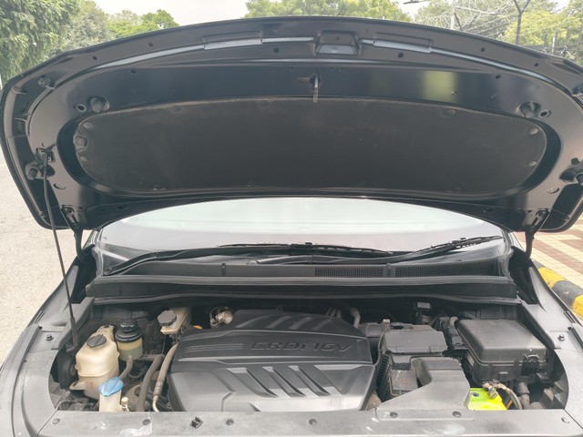 Second-hand 2020 Kia Carnival Prestige for sale in New Delhi-6