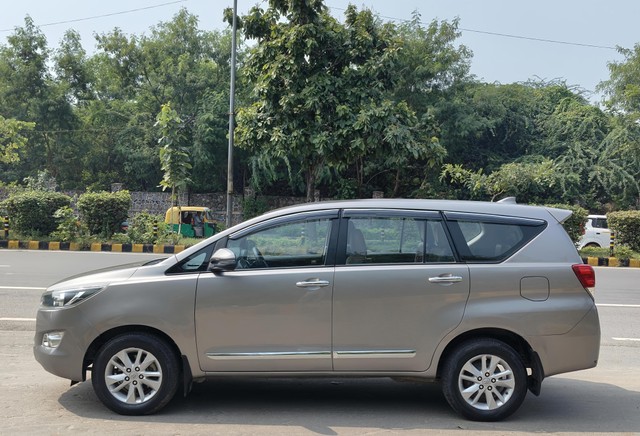 Second-hand 2020 Toyota Innova Crysta 2.4 G Plus 7 STR for sale in New Delhi-2