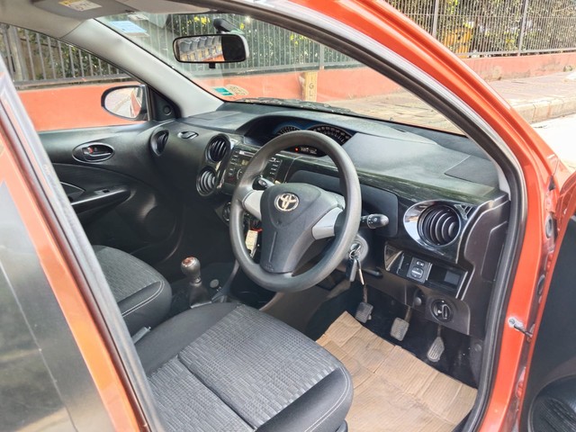 Toyota Etios Cross 1.2L G Second-hand 2015 Toyota Etios Cross 1.2L G for sale in New Delhi-9