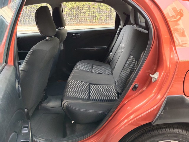 Toyota Etios Cross 1.2L G Second-hand 2015 Toyota Etios Cross 1.2L G for sale in New Delhi-10