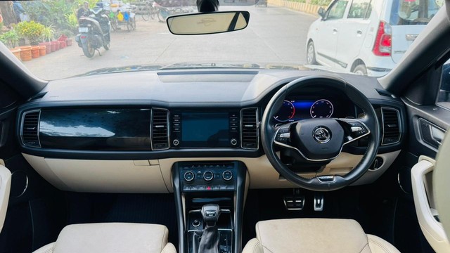 Second-hand 2023 Skoda Kodiaq L & K for sale in Mumbai-13