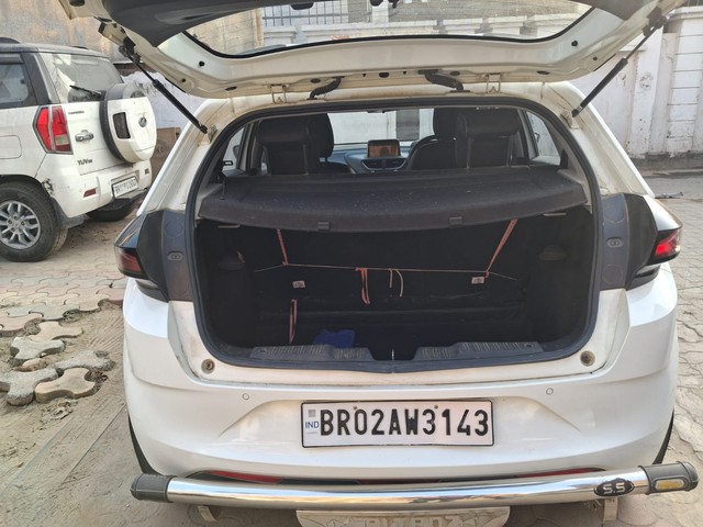 Second-hand 2020 Tata Altroz XZ BSVI for sale in Patna-7