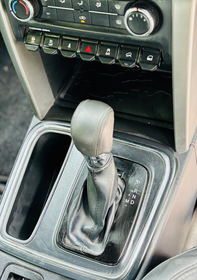 Second-hand 2024 Mahindra Thar LX Hard Top AT RWD for sale in New Delhi-12