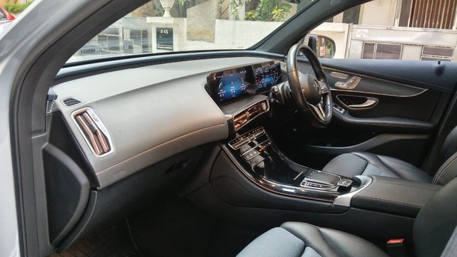 Second-hand 2020 Mercedes-Benz EQC 400 4MATIC for sale in Bangalore-21