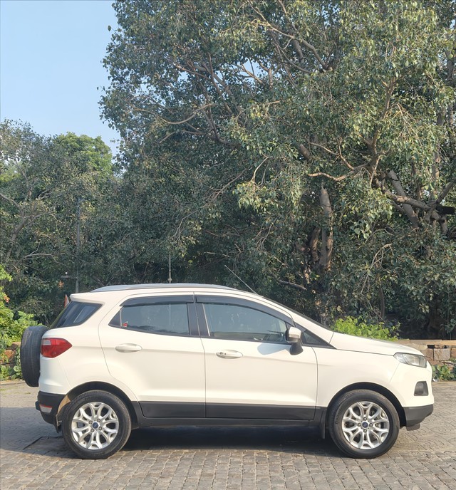 Second-hand 2017 Ford Ecosport 1.5 Diesel Titanium Plus BSIV for sale in New Delhi-1