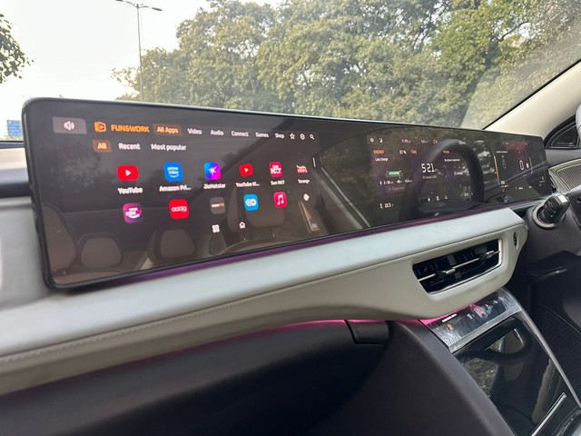 Second-hand 2025 Mahindra XEV 9e Pack Three for sale in New Delhi-13