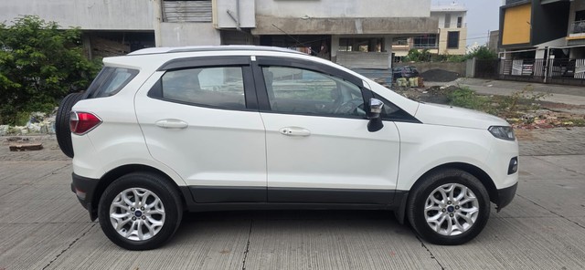 Second-hand 2017 Ford Ecosport 1.5 Petrol Titanium BSIV for sale in Nagpur