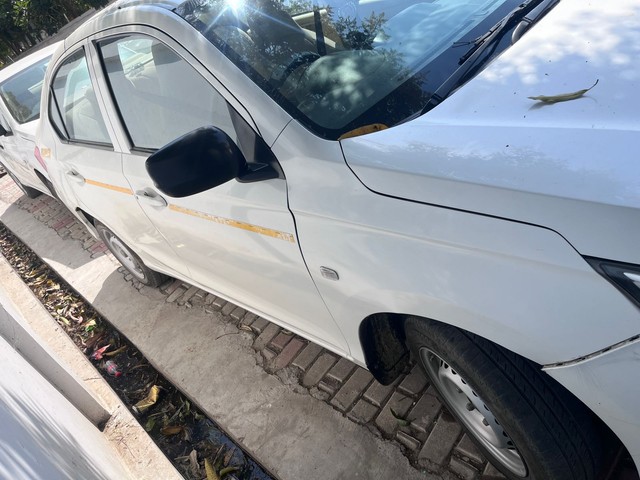 Second-hand 2020 Honda Amaze E Diesel for sale in Lucknow-3