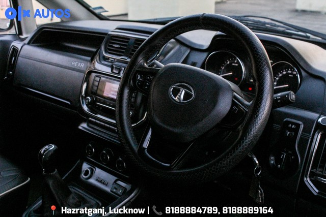 Second-hand 2018 Tata Hexa XE for sale in Lucknow-8