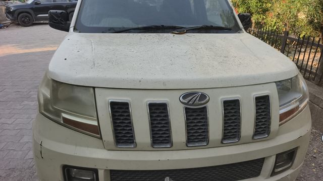 Mahindra TUV 300 T8 Second-hand 2018 Mahindra TUV 300 T8 for sale in New Delhi