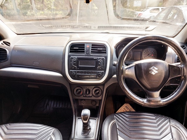 Second-hand 2018 Maruti Suzuki Vitara Brezza VDi AMT for sale in Kolkata-8