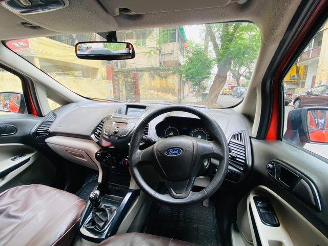 Second-hand 2017 Ford Ecosport 1.5 Diesel Ambiente BSIV for sale in Kolkata-4