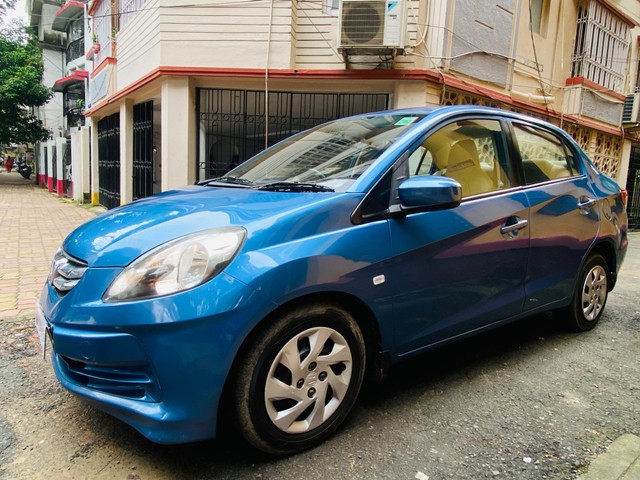 Second-hand 2014 Honda Amaze S i-Vtech for sale in Kolkata-7