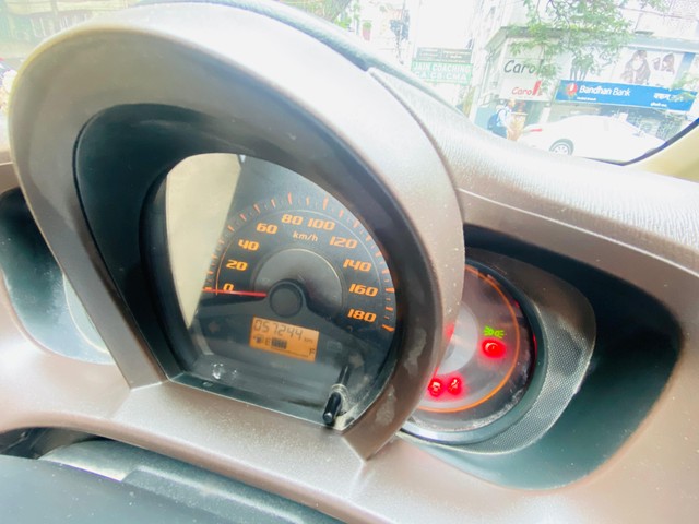 Second-hand 2014 Honda Amaze S i-Vtech for sale in Kolkata-11