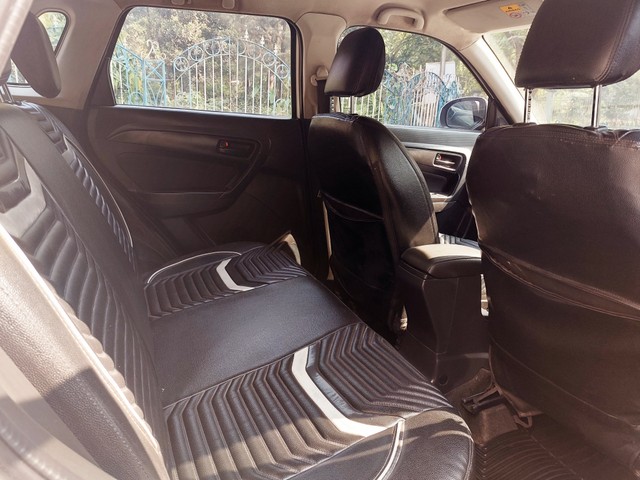 Second-hand 2018 Maruti Suzuki Vitara Brezza VDi AMT for sale in Kolkata-7