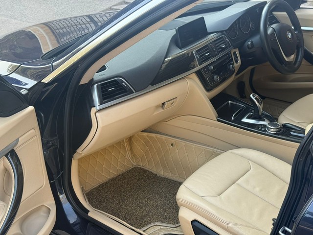 Second-hand 2017 BMW 3 Series 330i GT Luxury Line for sale in New Delhi-19