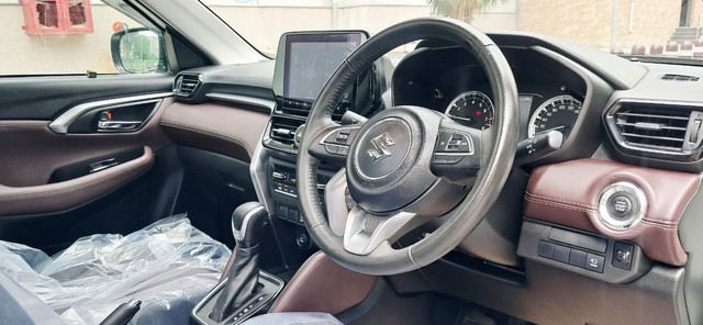 Second-hand 2024 Maruti Grand Vitara Alpha Plus Hybrid CVT for sale in New Delhi-10