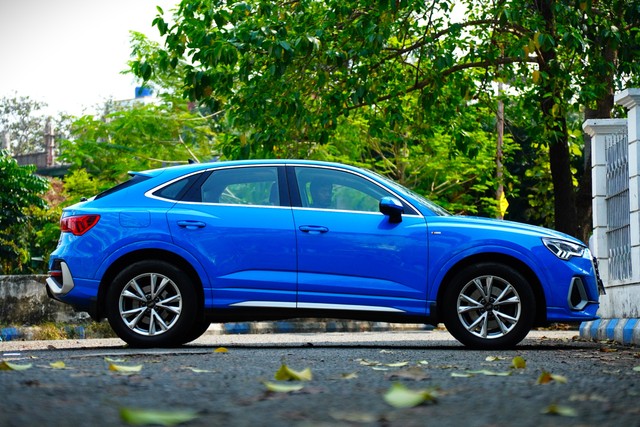 Second-hand 2023 Audi Q3 Sportback 40TFSI Quattro for sale in Kolkata-1