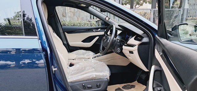 Second-hand 2021 Skoda Octavia Style for sale in New Delhi-18