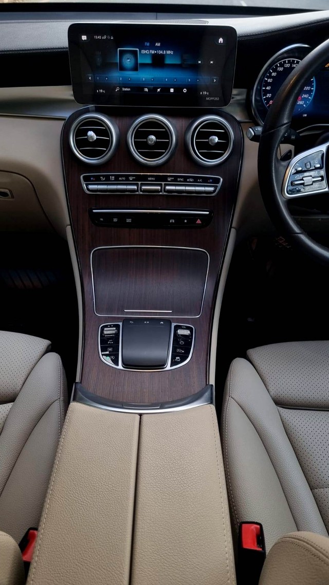 Second-hand 2021 Mercedes-Benz GLC 220d 4MATIC for sale in New Delhi-13