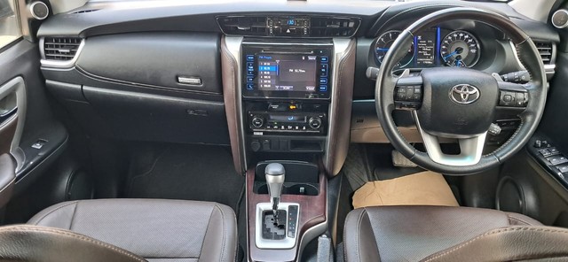 Second-hand 2020 Toyota Fortuner 2.8 2WD AT for sale in New Delhi-14