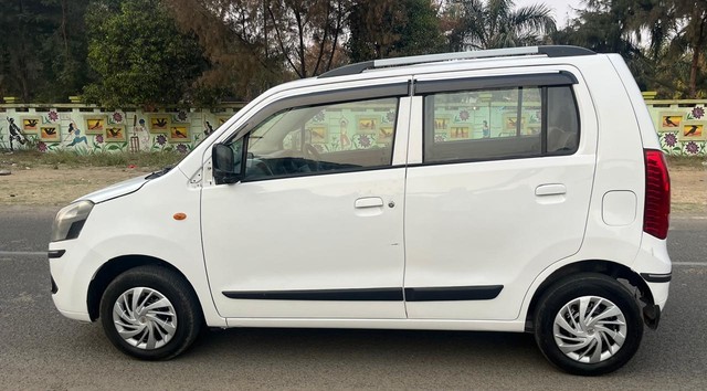 Second-hand 2012 Maruti Suzuki Wagon R LXI BS IV for sale in Nagpur-3