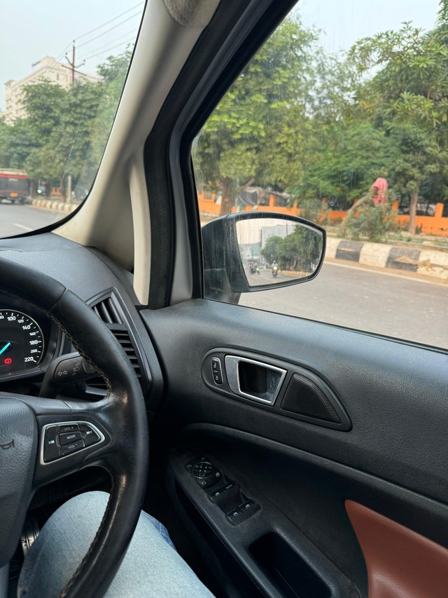 Second-hand 2019 Ford Ecosport Thunder Edition Diesel BSIV for sale in Lucknow-11