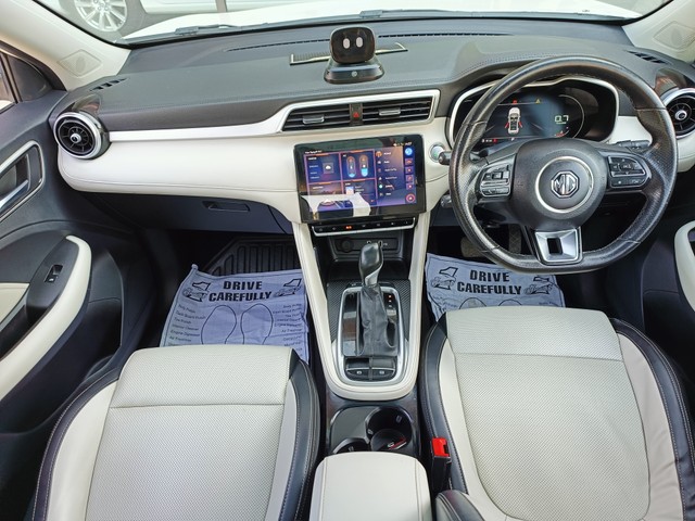 Second-hand 2021 MG Astor Savvy CVT BSVI for sale in Ludhiana-4