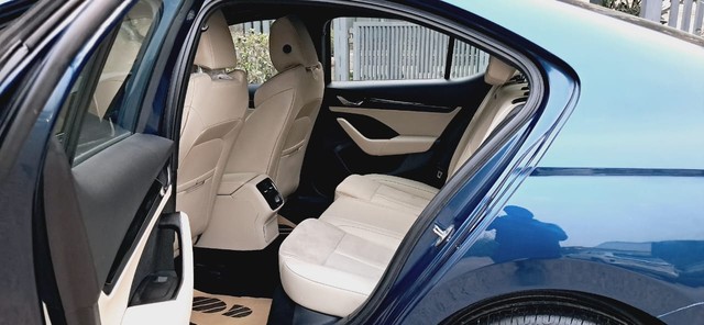 Second-hand 2021 Skoda Octavia Style for sale in New Delhi-16