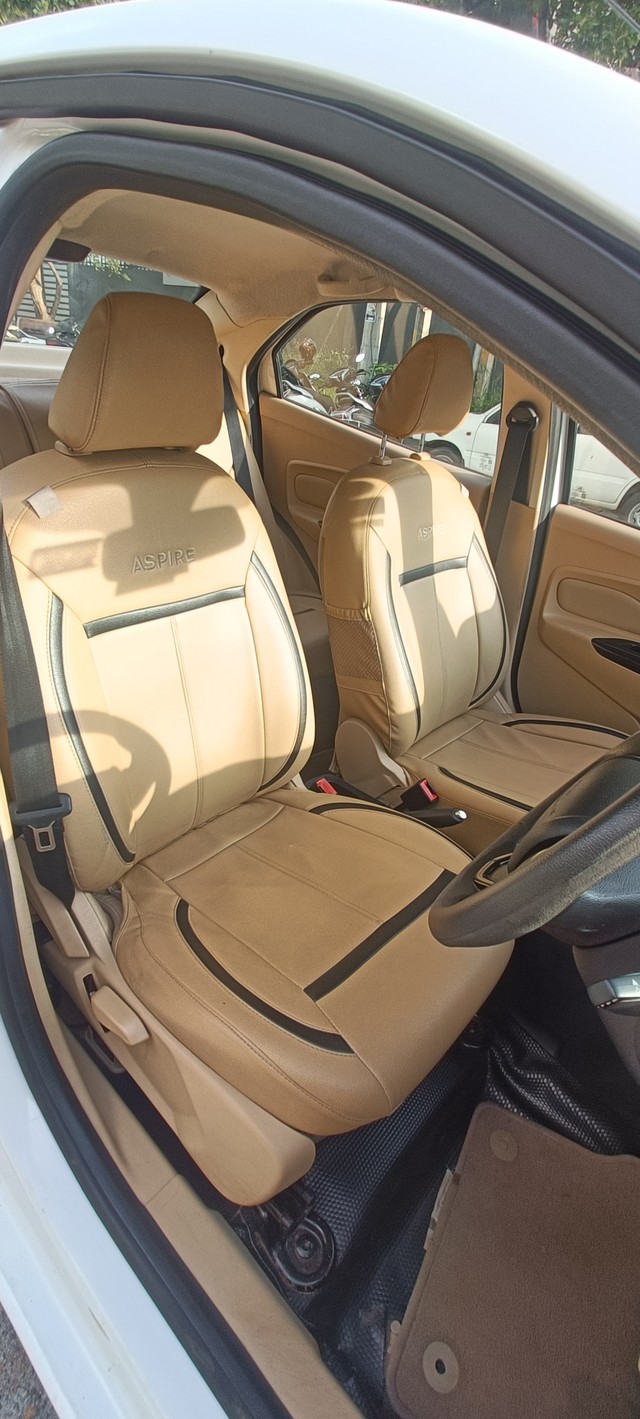 Second-hand 2018 Ford Aspire 1.2 Ti-VCT Titanium for sale in Bangalore-7