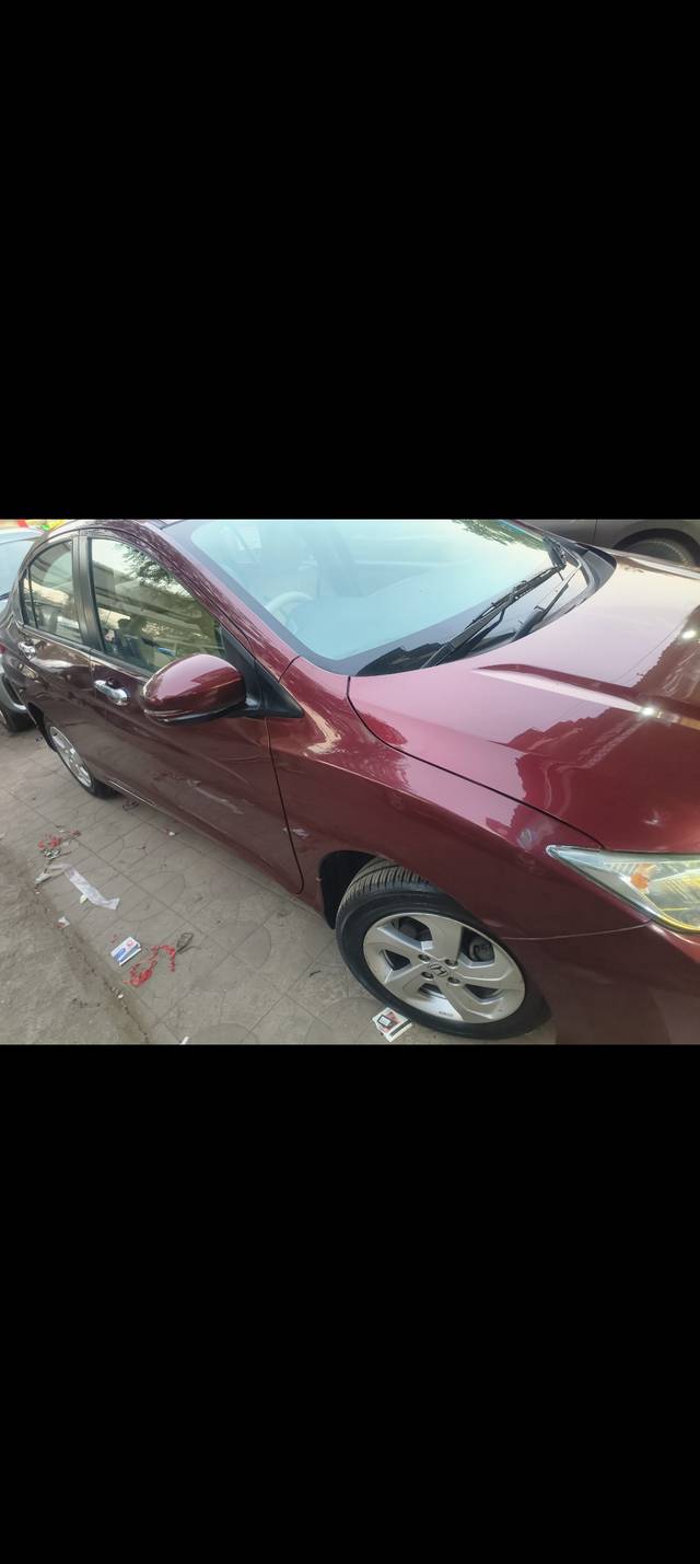 https://images10.gaadi.com/usedcar_image/UKQ1.230924.001/original/2193b17d-ee8d-4a48-a842-be6612af08f5.jpg?imwidth=6400