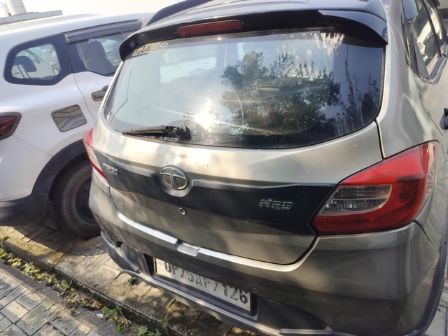 Second-hand 2019 Tata Tiago 1.2 Revotron XZ for sale in Etawah-2