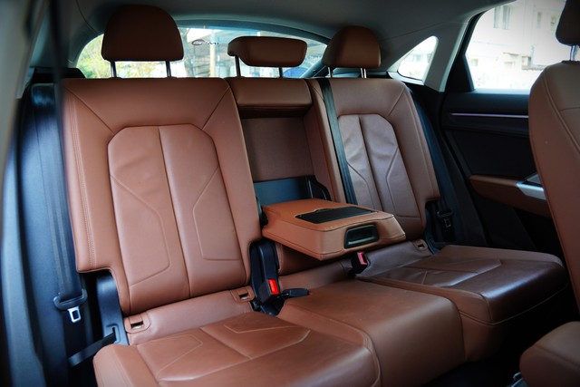 Second-hand 2023 Audi Q3 Sportback 40TFSI Quattro for sale in Kolkata-7