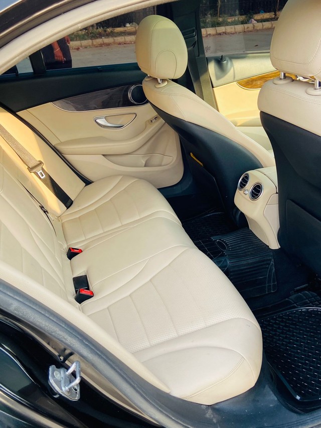 Second-hand 2017 Mercedes-Benz C-Class C 220 CDI Avantgarde for sale in Lucknow-8