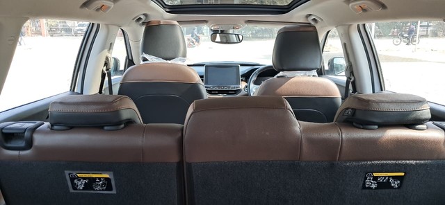 Second-hand 2022 Jeep Meridian Limited Opt AT 4x4 BSVI for sale in New Delhi-25