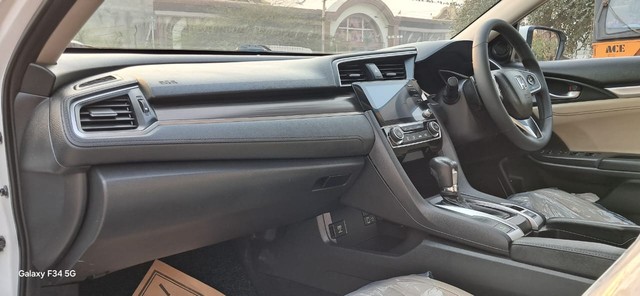 Second-hand 2019 Honda Civic ZX BSIV for sale in New Delhi-20